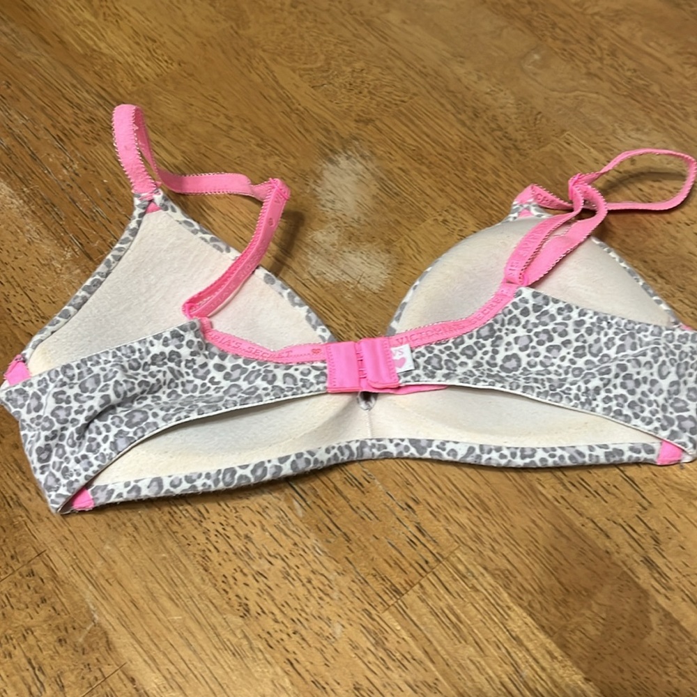 Victoria's Secret Gray and Pink Bra Intimates - Picture 2 of 3